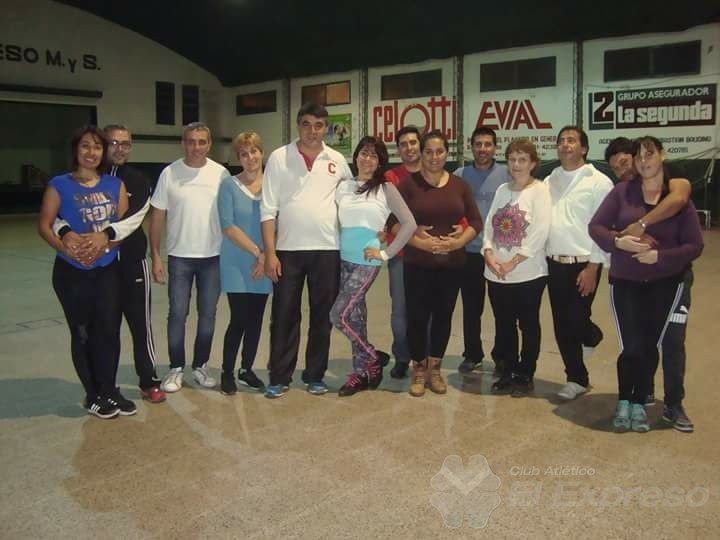 BUEN COMIENZO DEL TALLER DE BAILE PARA PAREJAS – CAEE Club Atlético El  Expreso